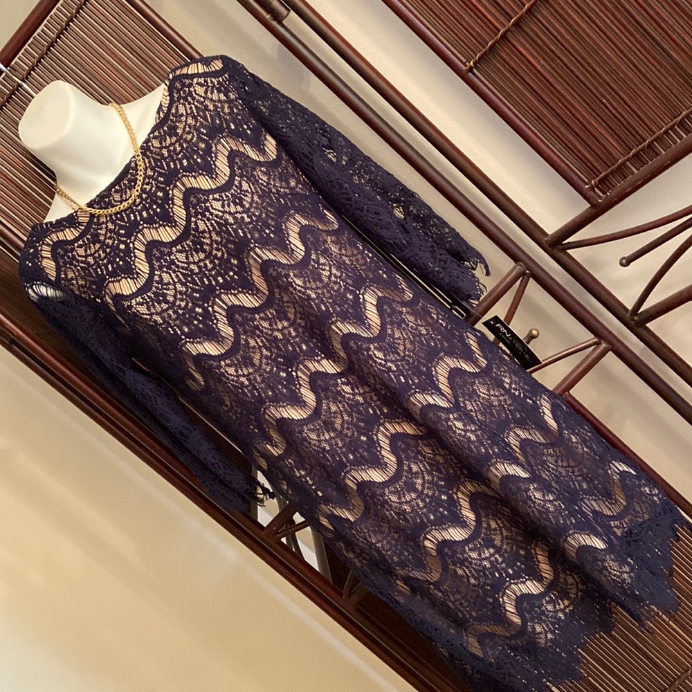 Ladies Lace Dress